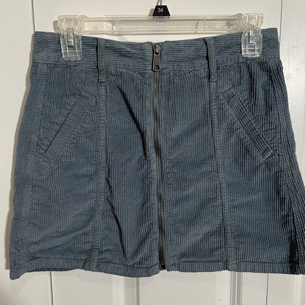 ‼️3/$30‼️American Eagle Outfitters Blue Corduroy Skirt